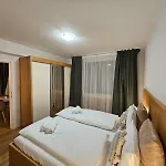 Daire Nava Place Alpine In - Peaceful Location, Near Glacier & Wifi