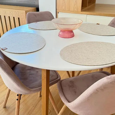 Апартаменты Nava Place Alpine In - Peaceful Location, Near Glacier & Wifi