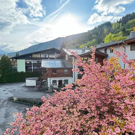 Nava Place Alpine In - Peaceful Location, Near Glacier & Wifi شقة