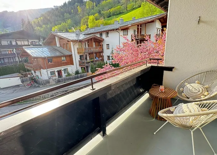 Nava Place Alpine In - Peaceful Location, Near Glacier & Wifi Daire Kaprun